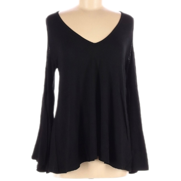 🦇🍂 NWT ! Batwings BLOOMS IN The City Black Belle Sleeve w/ Cold Shoulders - Picture 6 of 9